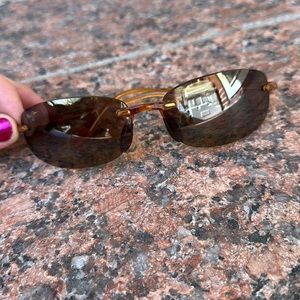 Maui Jim Sunglasses (arm needs to be replaced)